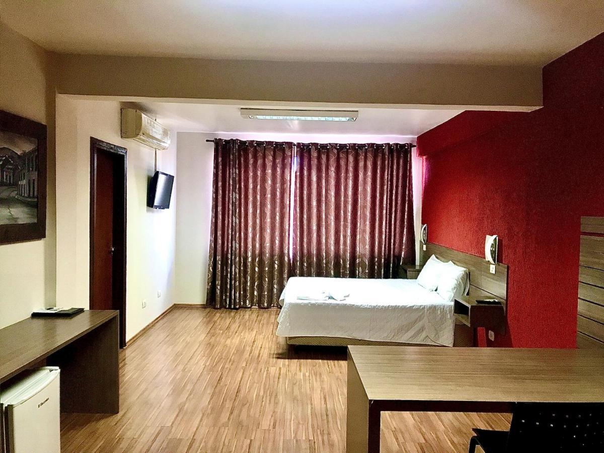 Hotel Dom Thomaz Jaguariaiva ภายนอก รูปภาพ
