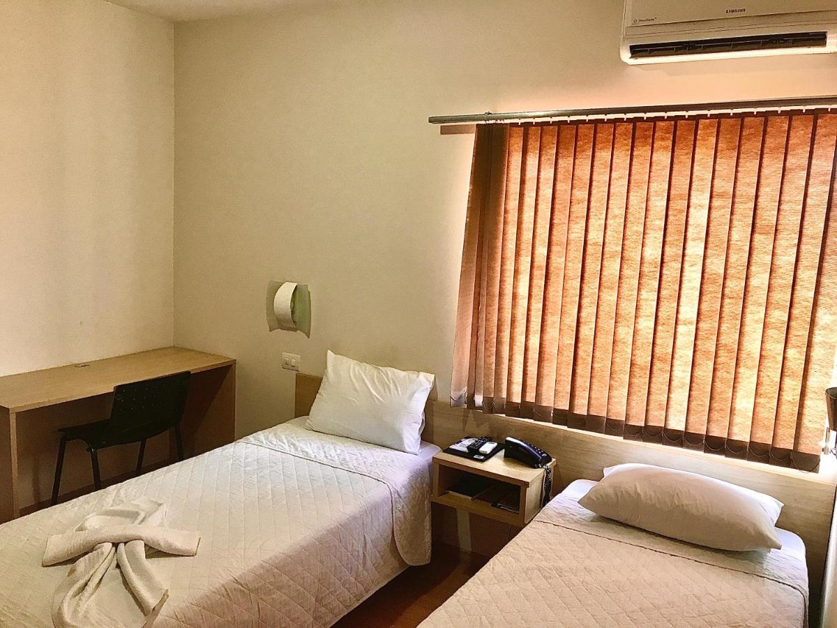 Hotel Dom Thomaz Jaguariaiva ภายนอก รูปภาพ