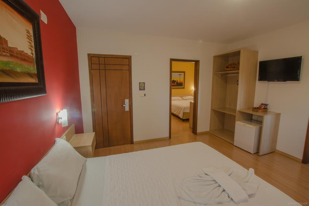 Hotel Dom Thomaz Jaguariaiva ภายนอก รูปภาพ