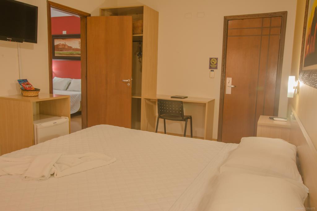 Hotel Dom Thomaz Jaguariaiva ภายนอก รูปภาพ